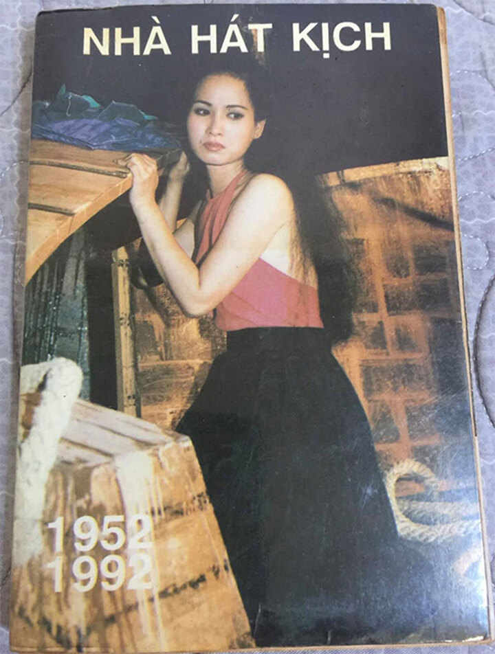 Nhan sắc kiêu sa thời trẻ của 'mẹ chồng' Lan Hương - 5