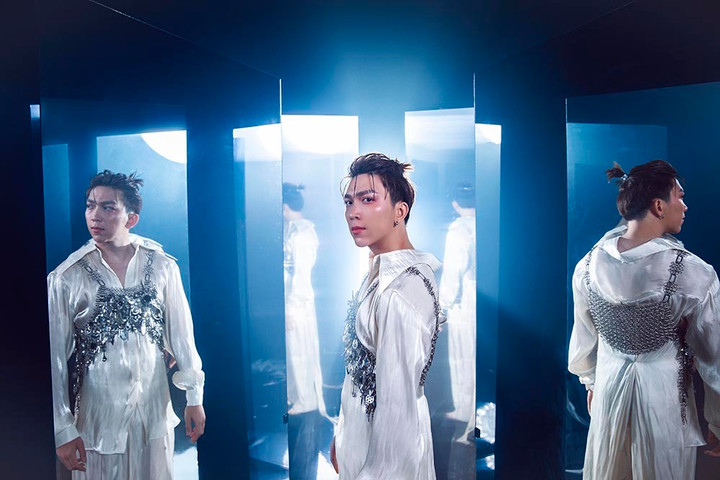 Ca sĩ Tăng Phúc: 'Tôi chấp nhận bị khán giả chê để trưởng thành' - 1