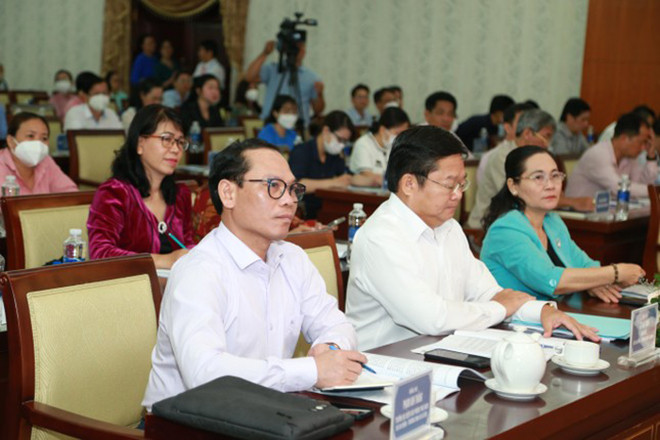 Bí thư Nguyễn Văn Nên: Không để người nghèo ở lại phía sau - 2