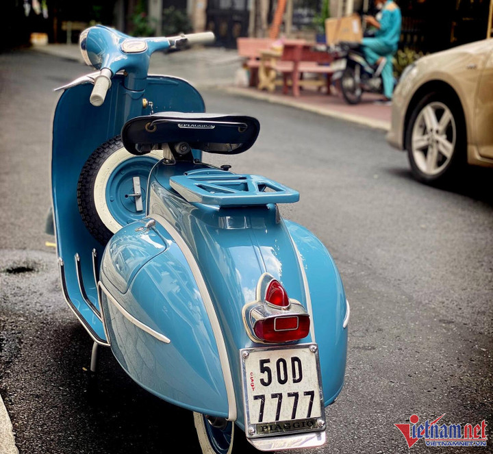 15 năm theo đuổi quyết mua bằng được Vespa cổ biển tứ quý 7 - 3