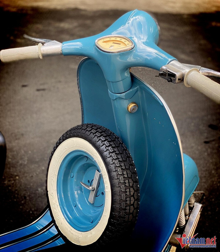 15 năm theo đuổi quyết mua bằng được Vespa cổ biển tứ quý 7 - 4