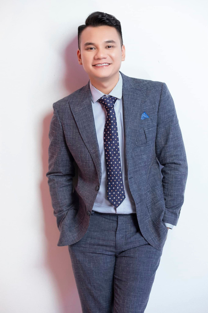 Nhiều sao Việt góp tiền giúp miền Trung khắc phục hậu quả bão số 4 - 1