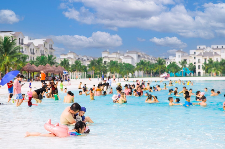 Phía Đông Hà Nội giữ vững 'ngôi vương' trên thị trường bất động sản - 3