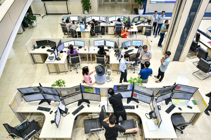 Đêm đón bão Noru ở Trung tâm Khí tượng Thủy văn Quốc gia - 6