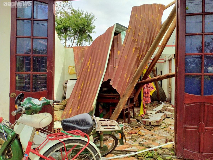 Lâm cảnh 'màn trời chiếu đất' sau một đêm 'chạy' bão Noru - 2