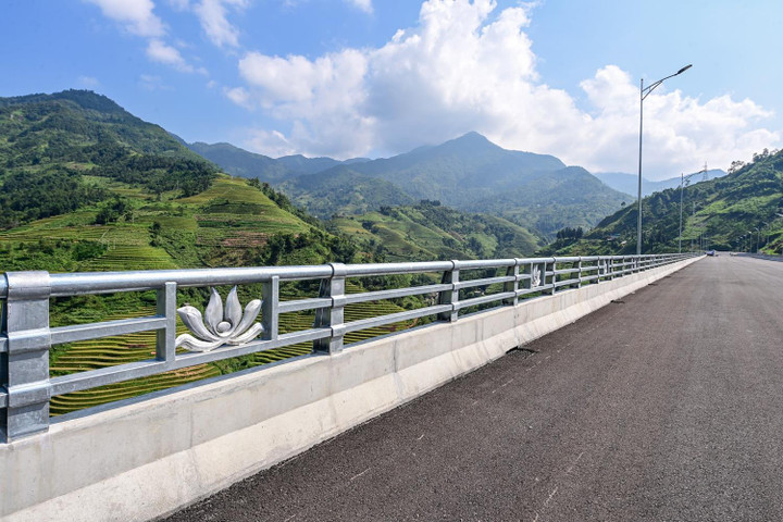 Cận cảnh cây cầu cạn có trụ cao nhất Việt Nam - 7