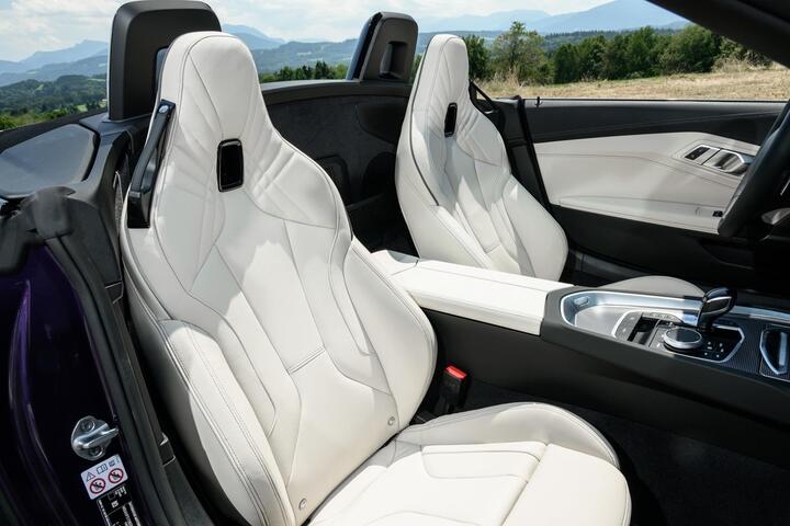 BMW Z4 2023 ra mắt, gói M Sport là trang bị tiêu chuẩn - 8