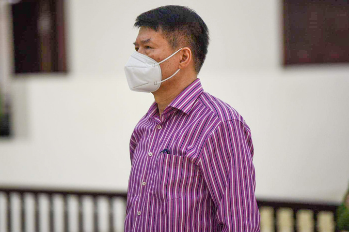 Nộp thêm nửa tỷ đồng, cựu Thứ trưởng Y tế Trương Quốc Cường được giảm 1 năm tù - 1