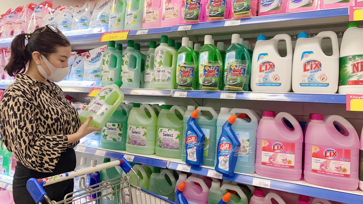 Hàng nhãn riêng Saigon Co.op khuyến mãi sâu giúp khách tiết kiệm chi tiêu - 1