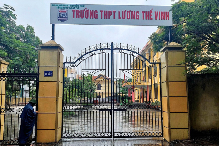 Trường suýt đuổi 135 học sinh bị phạt 45 triệu đồng - 1