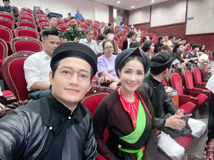 Sao Việt 3/10: Nhan sắc khác lạ của Như Quỳnh ở tuổi 52 - 6