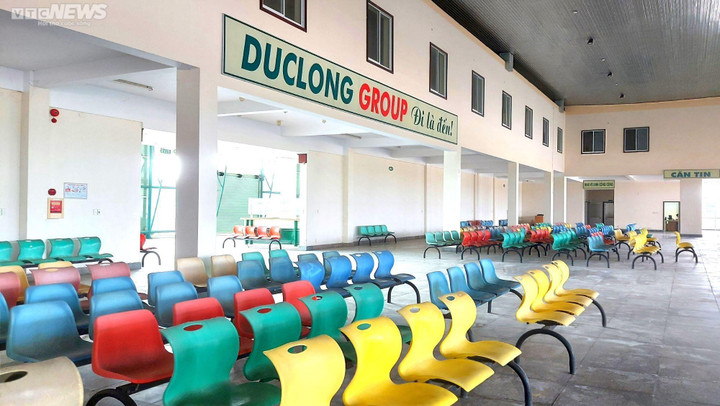 Ngân hàng rao bán bến xe bỏ hoang 10 năm ở Đà Nẵng để thu hồi nợ - 2