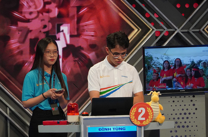 Đặng Lê Nguyên Vũ vô địch Đường lên đỉnh Olympia năm thứ 22 - 8