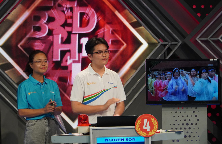 Đặng Lê Nguyên Vũ vô địch Đường lên đỉnh Olympia năm thứ 22 - 9