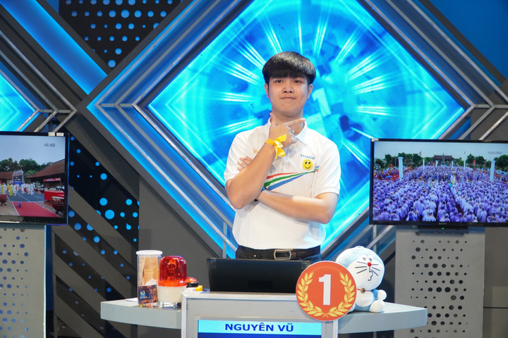 Đặng Lê Nguyên Vũ vô địch Đường lên đỉnh Olympia năm thứ 22 - 24