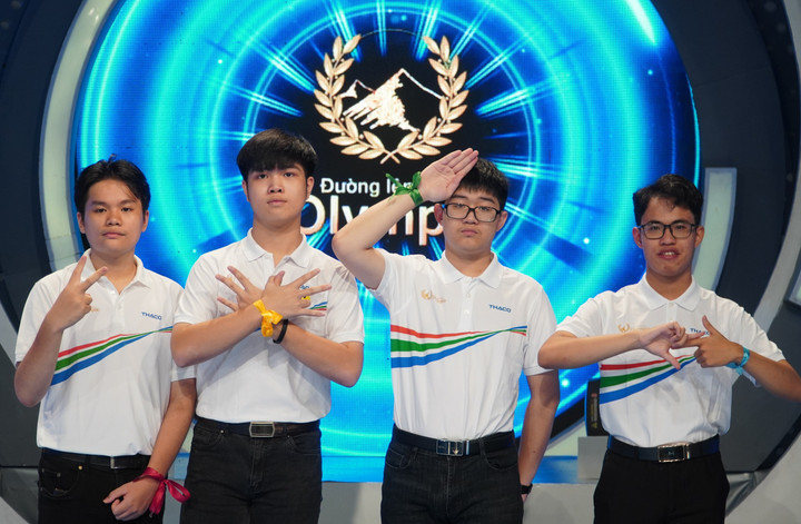 Đặng Lê Nguyên Vũ vô địch Đường lên đỉnh Olympia năm thứ 22 - 26