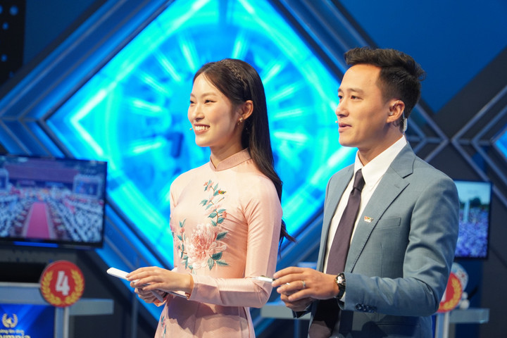 Đặng Lê Nguyên Vũ vô địch Đường lên đỉnh Olympia năm thứ 22 - 11