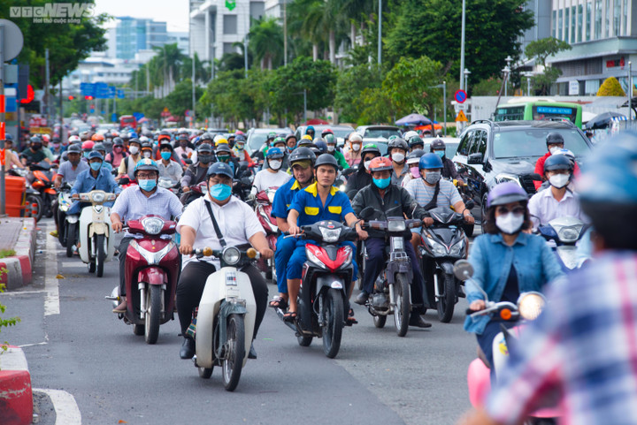 3 ‘nút thắt cổ chai’ gây ùn tắc ở cửa ngõ phía Nam TP.HCM - 7