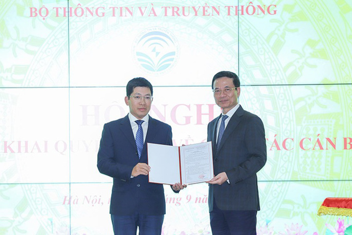 Ông Lưu Đình Phúc giữ chức Cục trưởng Cục Báo chí - 2