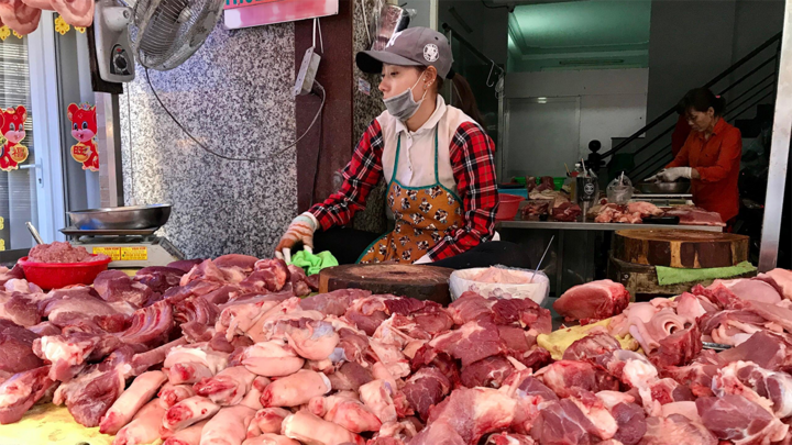 Giá heo hơi hôm nay 4/10: Tăng trở lại ở nhiều nơi - 1