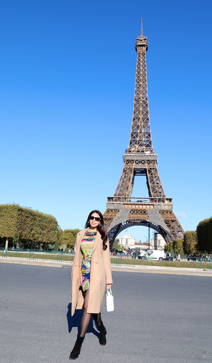 Diễn viên Lý Hương trẻ đẹp bên con gái 21 tuổi - 8