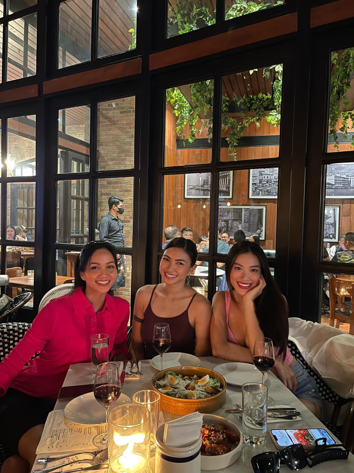 Sao Việt 5/10: Vóc dáng như thiếu nữ của diva Hồng Nhung ở tuổi 52 - 4