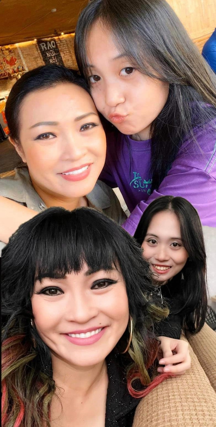 Sao Việt gây ngỡ ngàng khi công khai con ruột sau nhiều năm giấu kín - 14