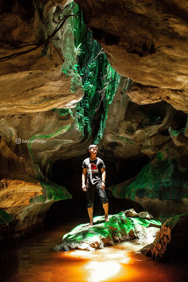 Hang động kỳ bí như cổng dẫn đến thế giới khác ít người biết đến ở Kiên Giang - 8