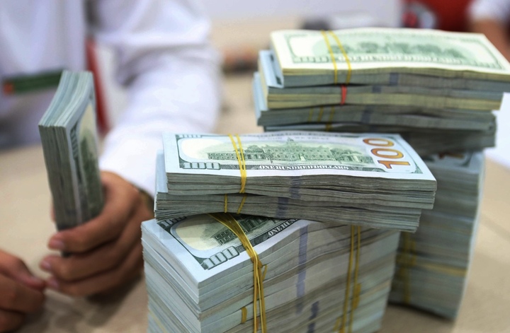 Tỷ giá USD hôm nay 5/10: Tiếp đà giảm sâu - 1