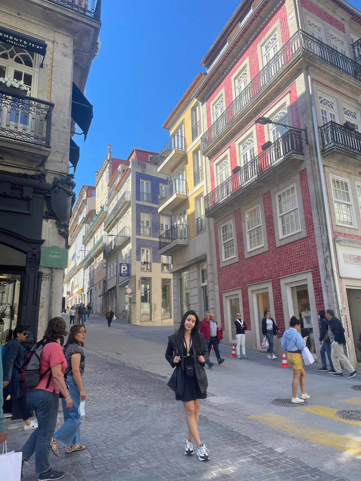 Sao Việt 7/10: Thiện Nhân hạnh phúc đón tuổi mới bên người yêu đồng giới - 6