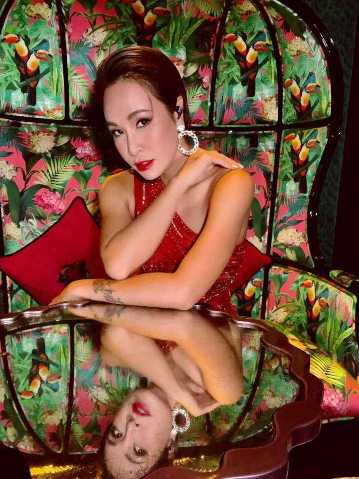 Sao Việt 7/10: Thiện Nhân hạnh phúc đón tuổi mới bên người yêu đồng giới - 3