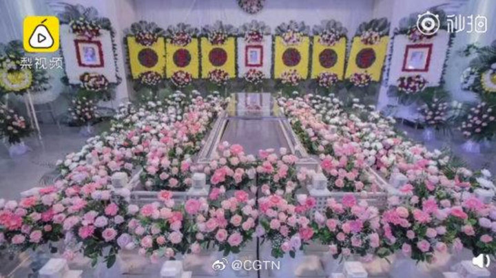 Tìm thấy thứ ở giỏ hàng của vợ sắp cưới vừa mất, chú rể liền tổ chức ngay hôn lễ - 3