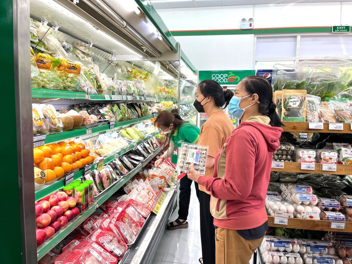 Hệ thống Co.op Food đưa vào hoạt động 2 cửa hàng mới tại TP.HCM - 4