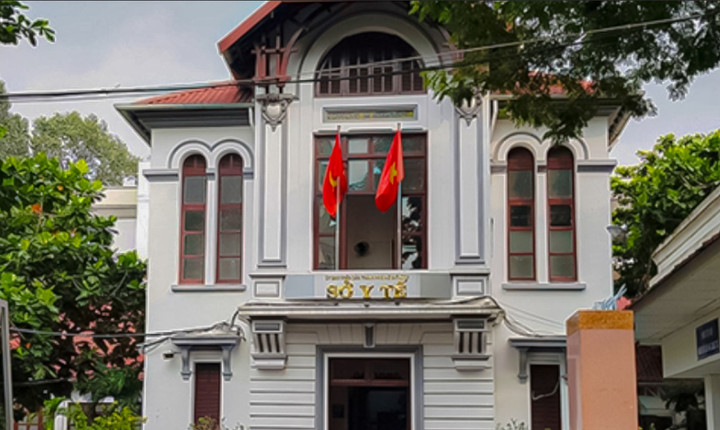 TP.HCM: Công an điều tra vụ mạo danh Thanh tra Sở Y tế doạ người dân mua thuốc - 1