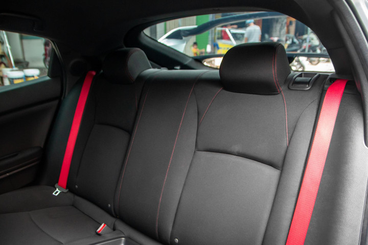 Ông Đặng Lê Nguyên Vũ sở hữu Honda Civic Type R độc nhất Việt Nam - 9