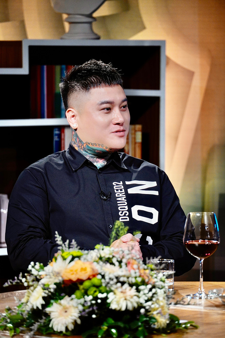 Ca sĩ Vũ Duy Khánh: Tôi từng 'xù lông' khi người ta chỉ trỏ bị vợ bỏ - 3