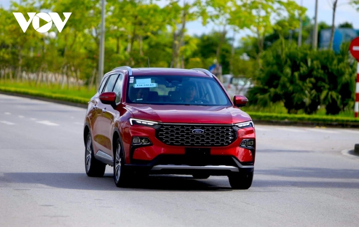 Những mẫu xe sẽ ra mắt thị trường Việt trong tháng 10 - 1