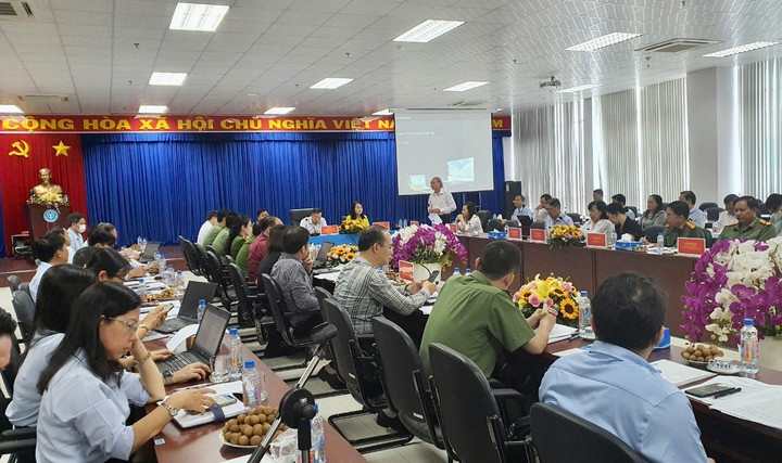 Quy chế phối hợp giữa Bộ Công an và BHXH: Giải quyết kịp thời nhiều vấn đề nóng - 3