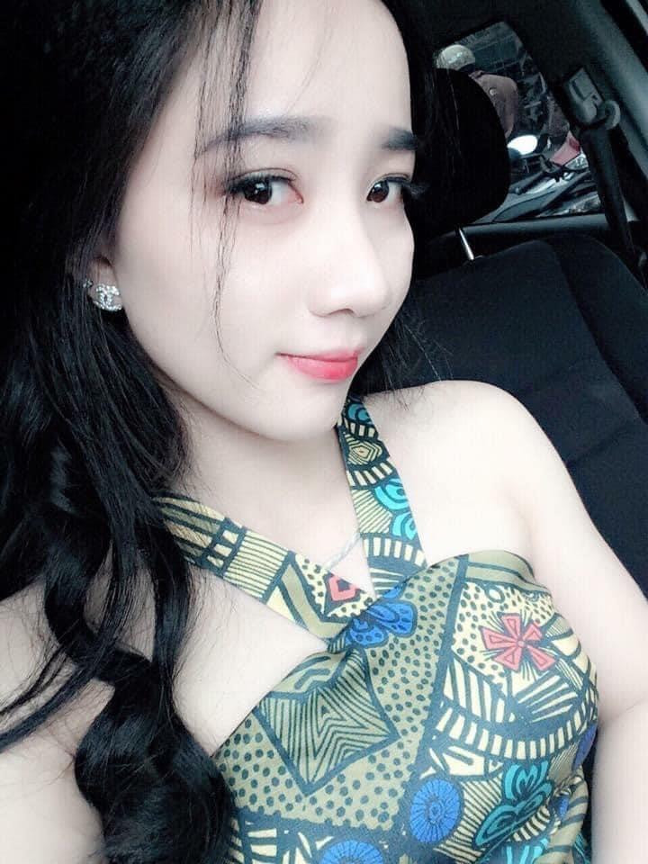 Lê Dương Bảo Lâm khoe loạt ảnh bà xã xinh đẹp thời còn son - 1