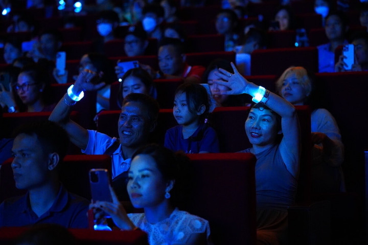 Màn ra mắt ngập tràn cảm xúc của Cộng đồng VinFast toàn cầu - 14