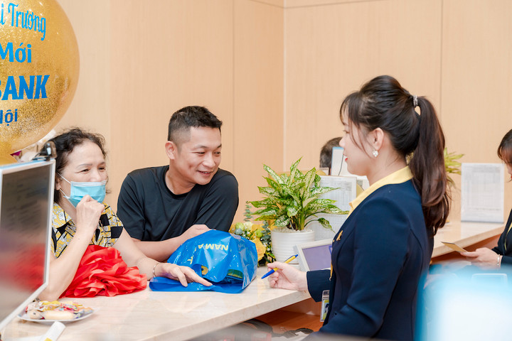 Nam A Bank tiếp tục 'phủ sóng' mạng lưới miền Bắc và miền Trung - 3