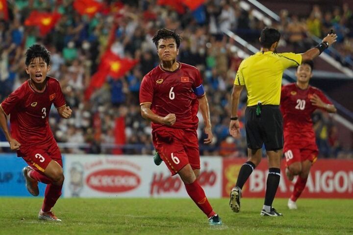 Thắng đậm U17 Thái Lan, U17 Việt Nam giành vé dự VCK U17 châu Á - 1