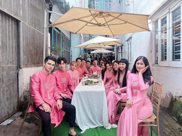 Khả Như rạng rỡ khi làm phù dâu trong lễ vu quy của MC Liêu Hà Trinh - 5