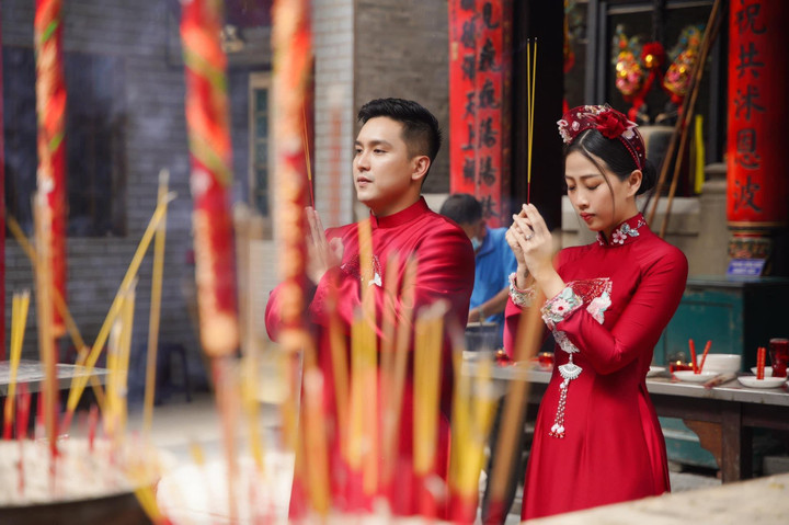 Khả Như rạng rỡ khi làm phù dâu trong lễ vu quy của MC Liêu Hà Trinh - 7