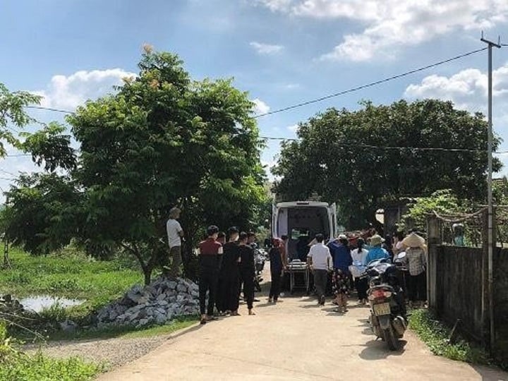 Nam sinh lớp 12 bị bạn cùng trường đâm tử vong - 1