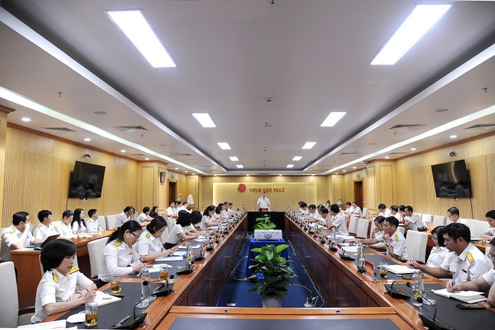 Biểu dương nỗ lực ngành thuế trong công tác thu ngân sách 9 tháng đầu năm - 1