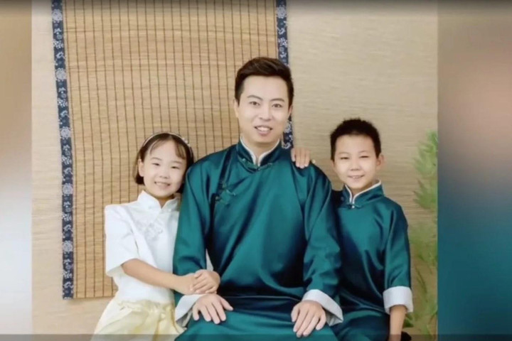 Yêu và cưới bạn gái đã chia tay 10 năm sau lần gặp lại trên taxi - 3