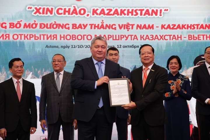 Cơ hội khám phá Việt Nam dành cho du khách Kazakhstan với Vietjet - 2