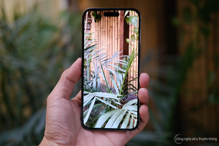 Mở hộp sớm iPhone 14 Pro Max dành cho thị trường Việt Nam - 5