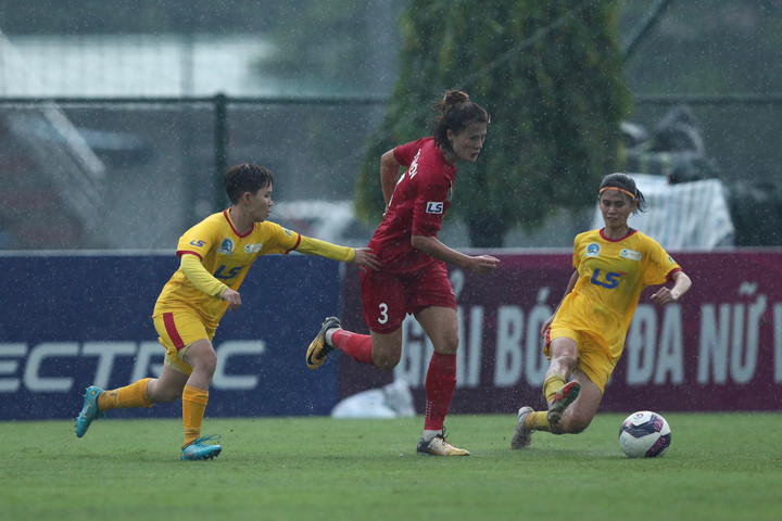 Giải bóng đá Nữ VĐQG 2022: Phong Phú Hà Nam, Hà Nội I cùng thắng trận - 1